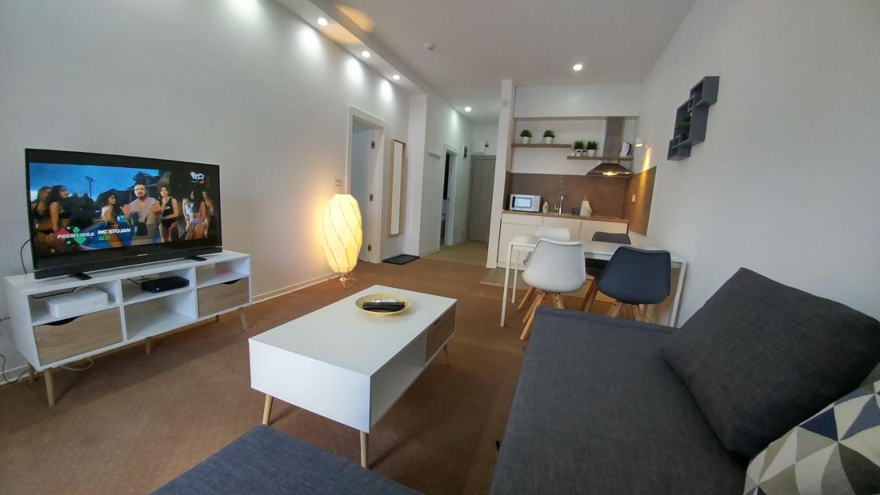 J&J Apartments Белград Экстерьер фото