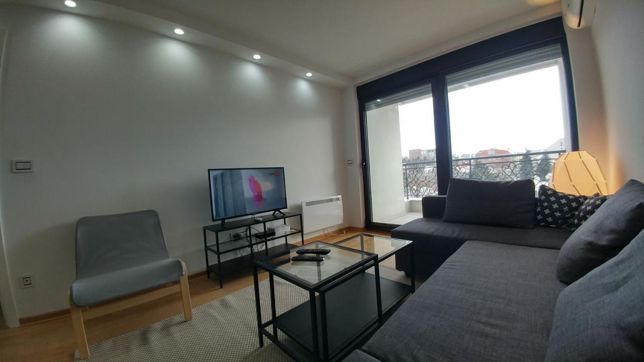 J&J Apartments Белград Экстерьер фото