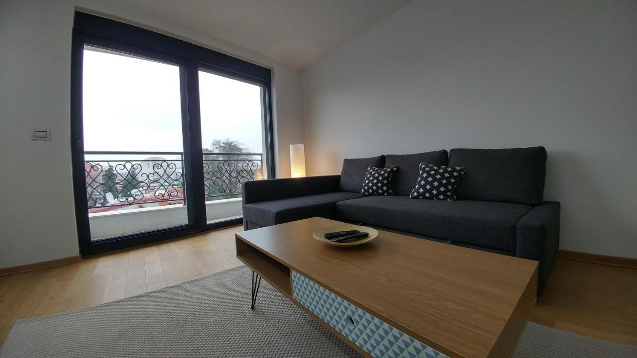 J&J Apartments Белград Экстерьер фото