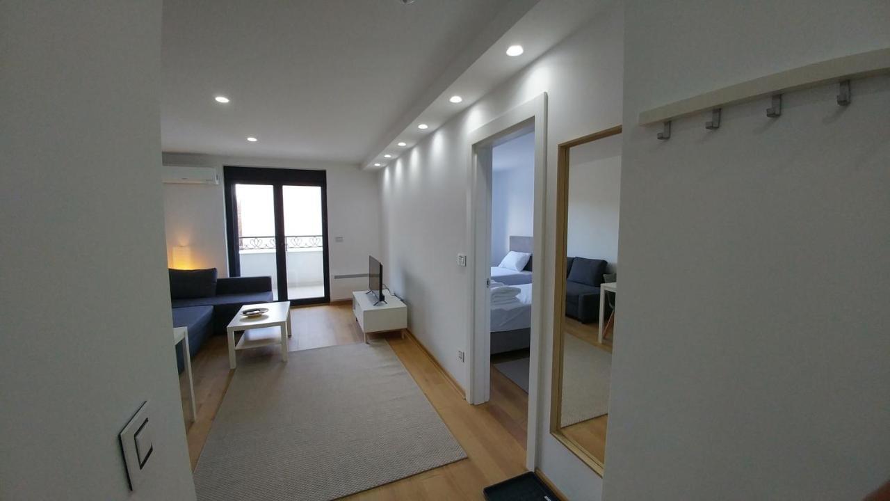 J&J Apartments Белград Экстерьер фото