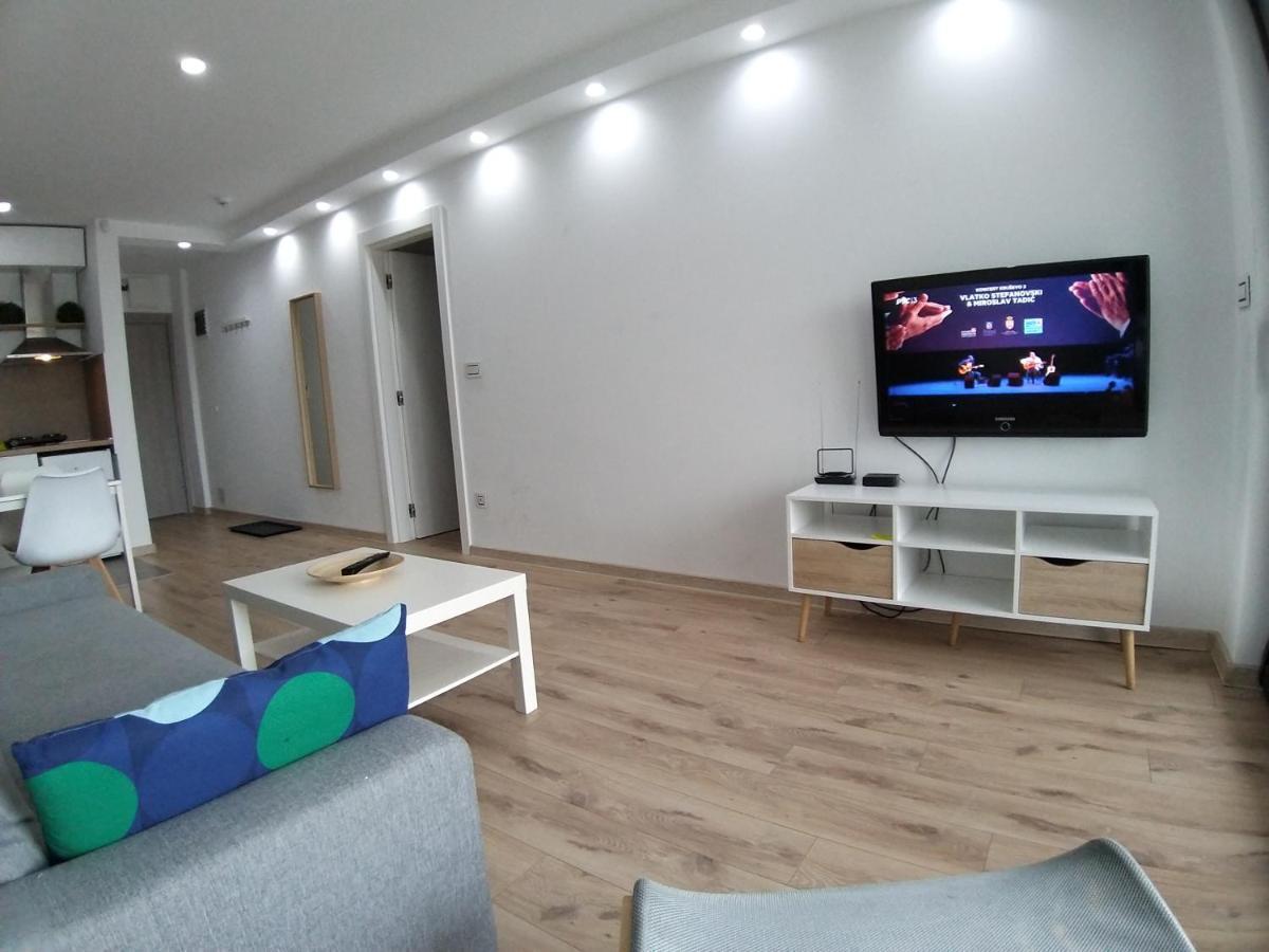 J&J Apartments Белград Экстерьер фото